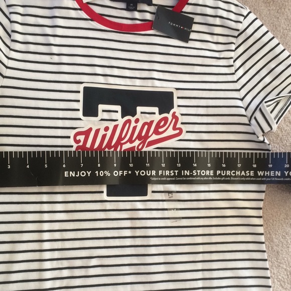 NWT Tommy Hilfiger Dress Shirt ( M ) - Picture 9 of 10